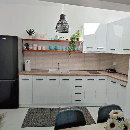 Apartamento Kalokairini Avra Archangelos  Exterior foto