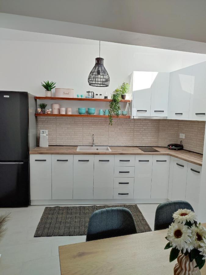 Apartamento Kalokairini Avra Archangelos  Exterior foto