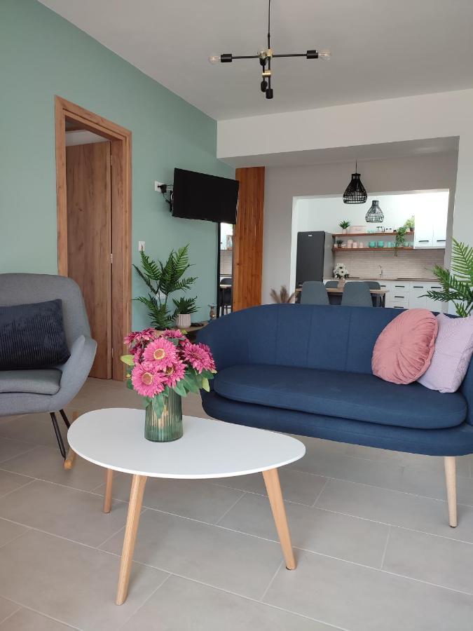 Apartamento Kalokairini Avra Archangelos  Exterior foto